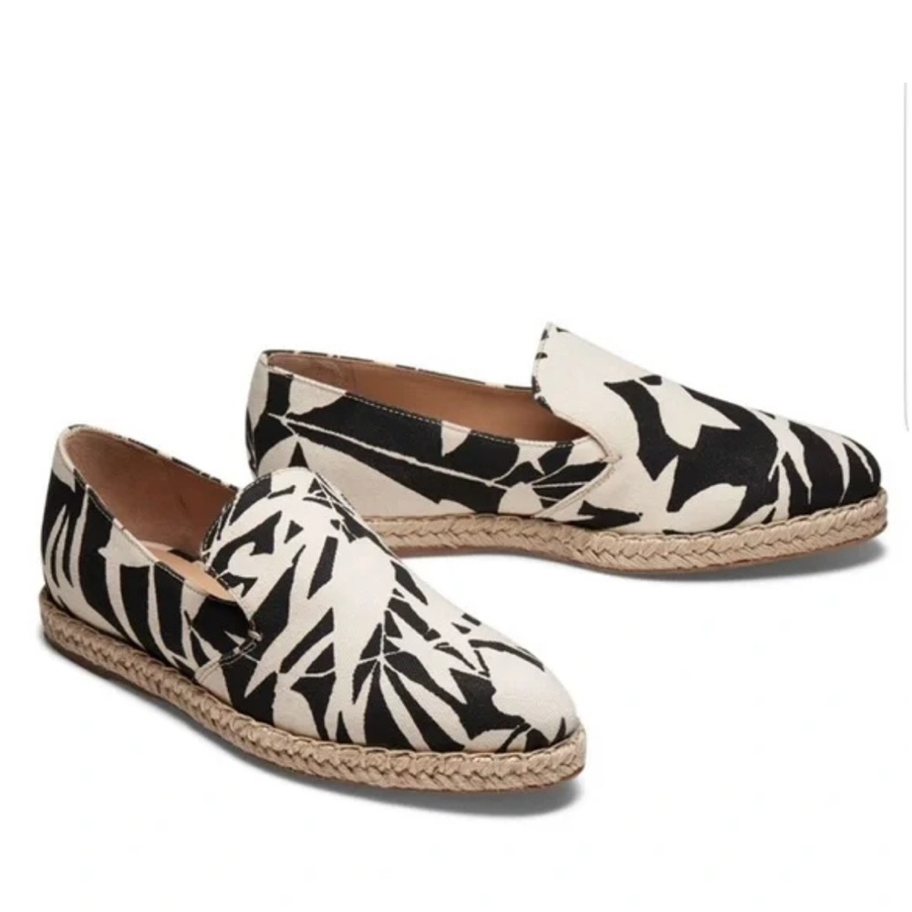 NEW M. Gemi Agio Floral Tropical Print Espadrilles 39.5